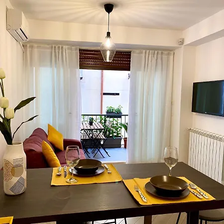 Quattro Canti Al Cassaro Apartment